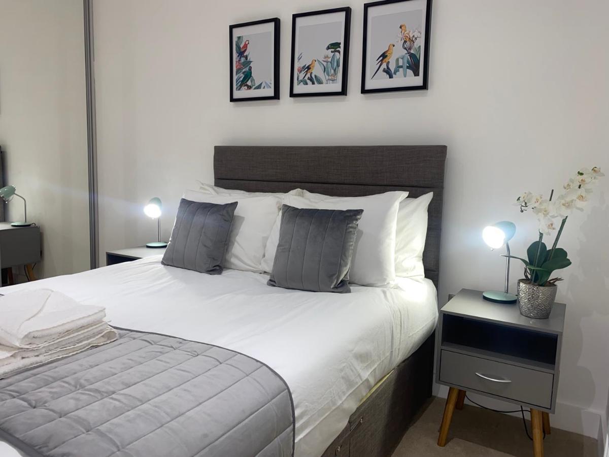 Roomotel - Broadoaks Apartments Solihull Extérieur photo