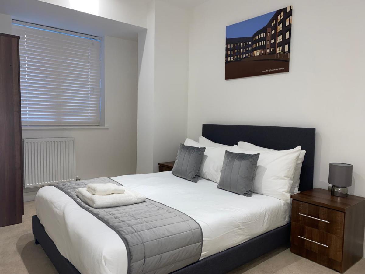 Roomotel - Broadoaks Apartments Solihull Extérieur photo